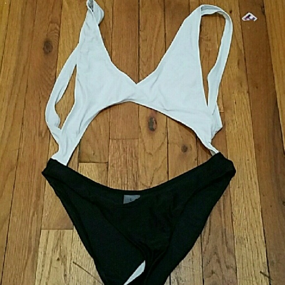 Women's Cutout High Cut One Piece Thong Swimsuit Bikini Monokini Banda - Picture 5 of 8